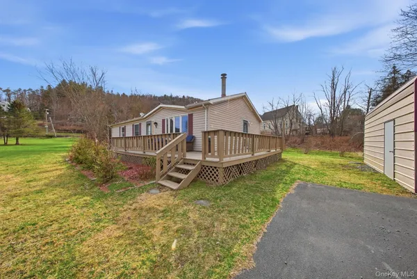 $300,000 | 32 Meadow Street, Livingston Manor, NY 12758