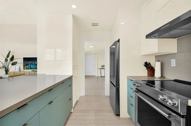 $935,000 | 9100 West Bay Harbor Drive, Unit 8A, Bay Harbor Islands, FL 33154