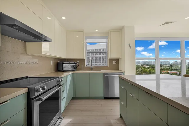 $935,000 | 9100 West Bay Harbor Drive, Unit 8A, Bay Harbor Islands, FL 33154