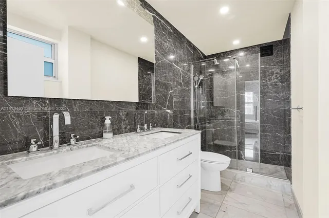 $935,000 | 9100 West Bay Harbor Drive, Unit 8A, Bay Harbor Islands, FL 33154