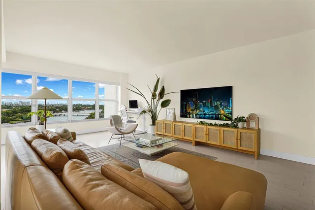 $935,000 | 9100 West Bay Harbor Drive, Unit 8A, Bay Harbor Islands, FL 33154