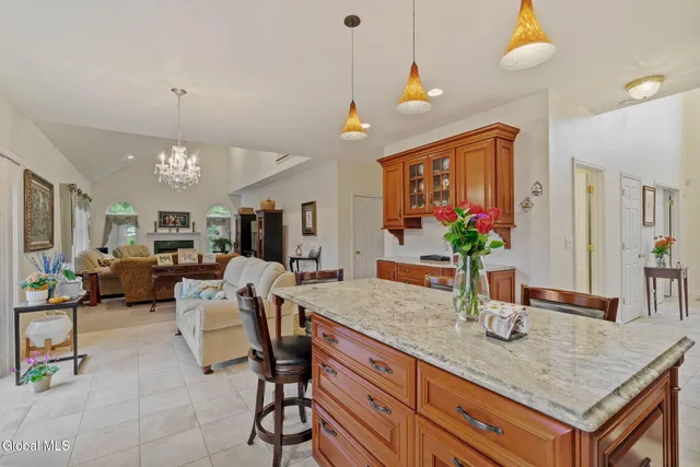 $839,000 | 321 St Ann Drive, Niskayuna, NY 12309