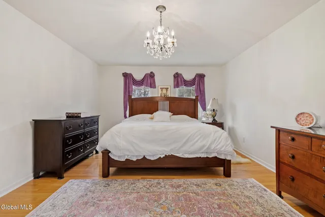 $839,000 | 321 St Ann Drive, Niskayuna, NY 12309