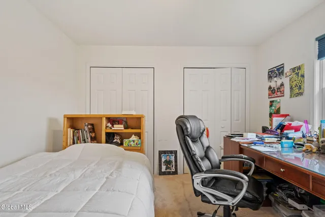 $839,000 | 321 St Ann Drive, Niskayuna, NY 12309