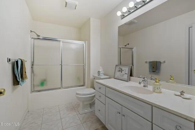 $839,000 | 321 St Ann Drive, Niskayuna, NY 12309