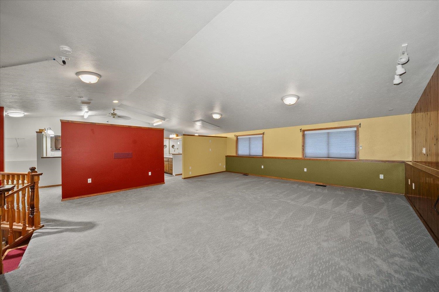 2323 West Olympic Avenue Spokane, WA 99205 - Photo 12 of 28