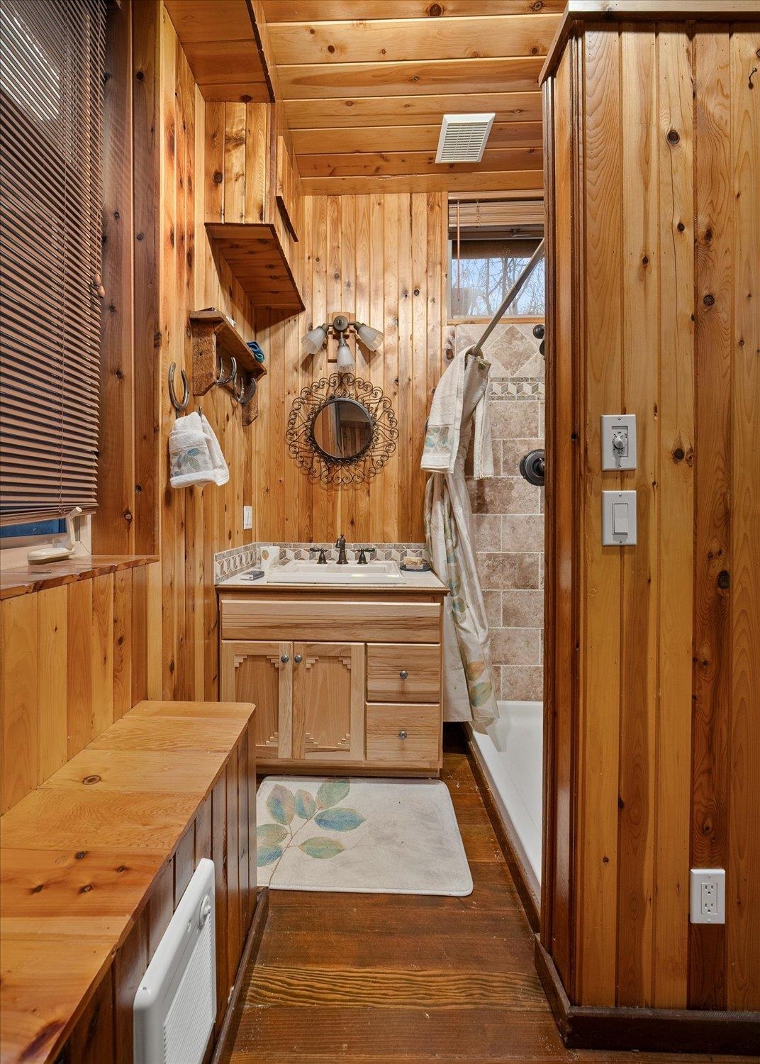 2323 West Olympic Avenue Spokane, WA 99205 - Photo 19 of 28