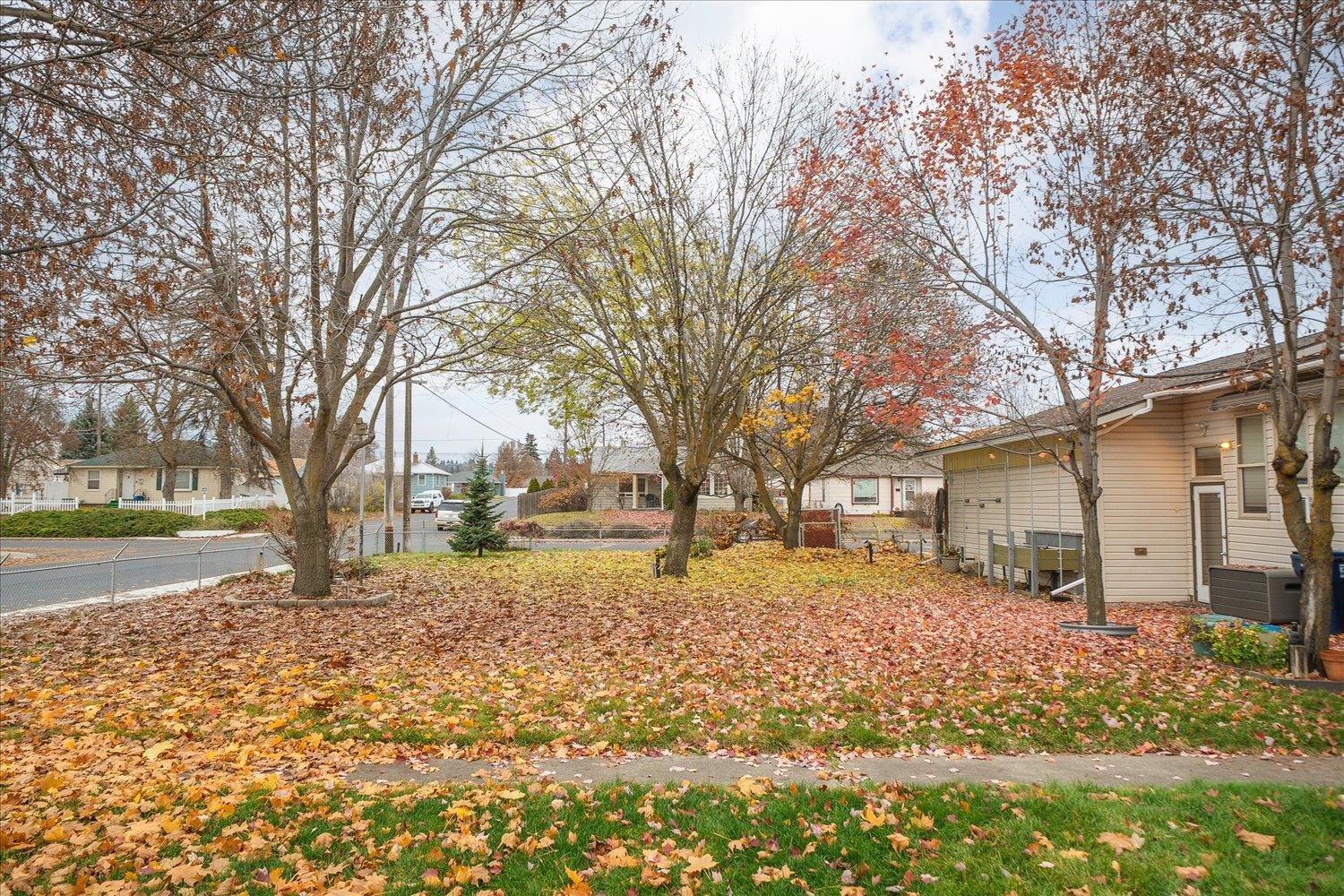 2323 West Olympic Avenue Spokane, WA 99205 - Photo 27 of 28