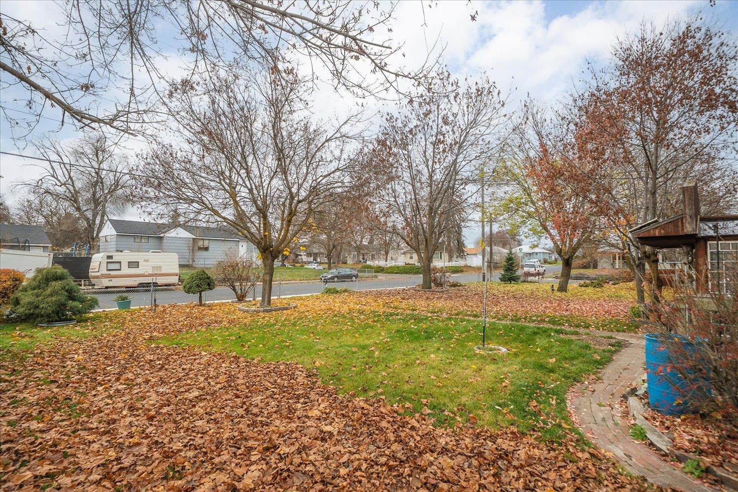 2323 West Olympic Avenue Spokane, WA 99205 - Photo 28 of 28