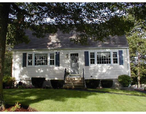 13 Chester Road Billerica, MA 01821 - Photo 1 of 1 Gallery Image 1
