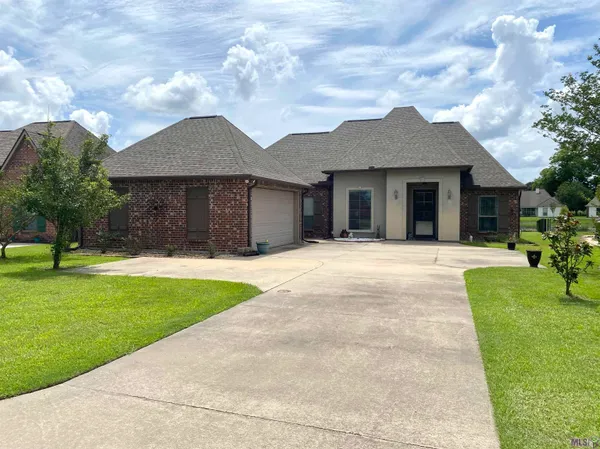$319,000 | 477 Lakeshore Drive, Oscar, LA 70762