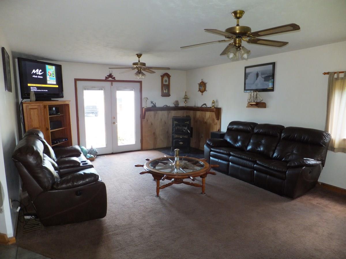 3818 North Reynolds Road Interlochen, MI 49643 - Photo 22 of 47 1833330-25.JPG