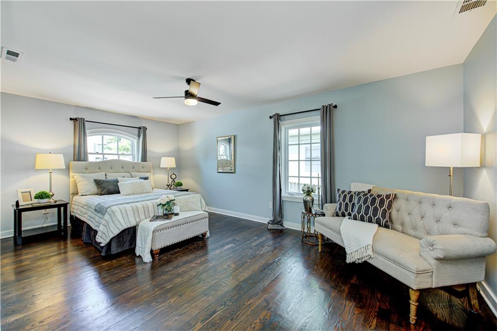 7061 Warwick Road Indianapolis, IN 46220 - Photo 14 of 35 Gallery Image 14