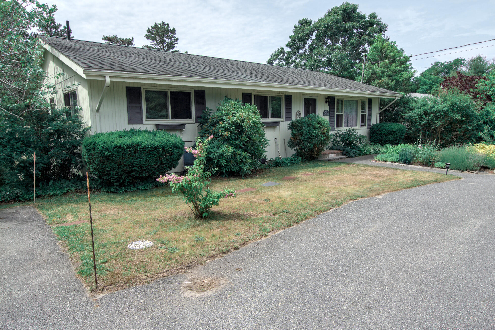 1285 Orleans-Harwich Road Harwich, MA 02645 - Photo 2 of 31 Exterior Front 1-3