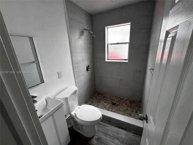 $725,000 | 2034 Taylor Street, Hollywood, FL 33020