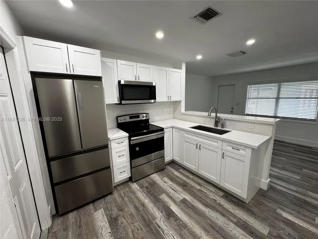 $725,000 | 2034 Taylor Street, Hollywood, FL 33020