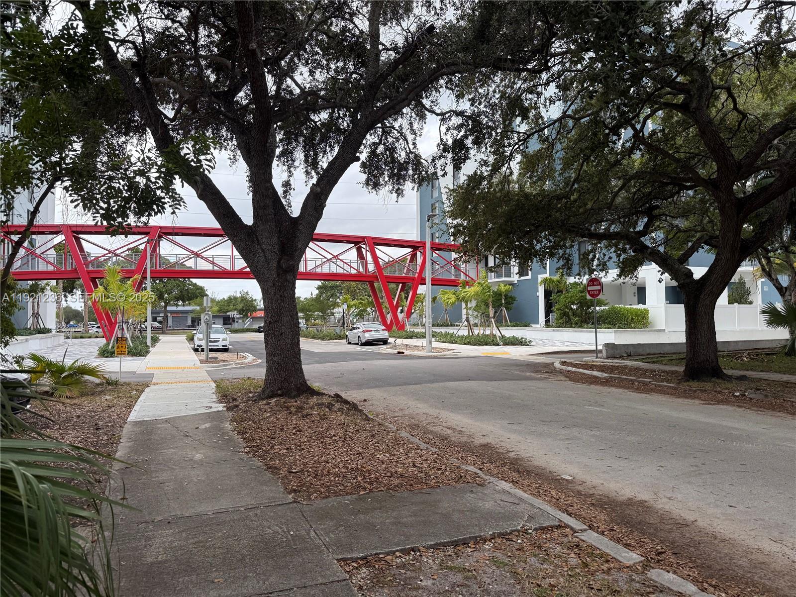 2034 Taylor Street Hollywood, FL 33020 - Photo 35 of 35 a view of street with sign board