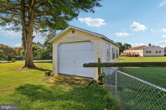 $359,900 | 735 Marian Drive, Aberdeen, MD 21001