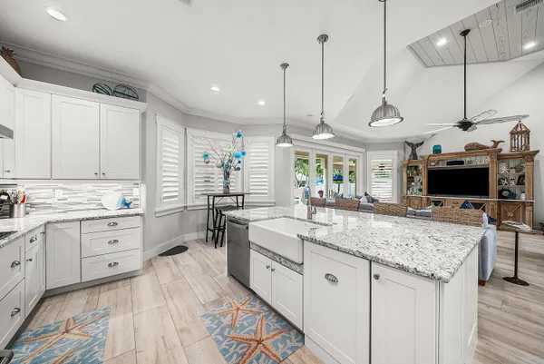 $4,999,000 | 906 Dolphin Drive, Jupiter, FL 33458