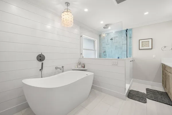 $4,999,000 | 906 Dolphin Drive, Jupiter, FL 33458