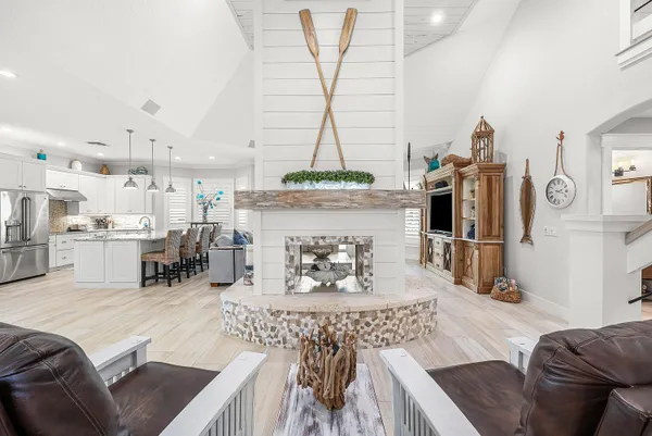 $4,999,000 | 906 Dolphin Drive, Jupiter, FL 33458