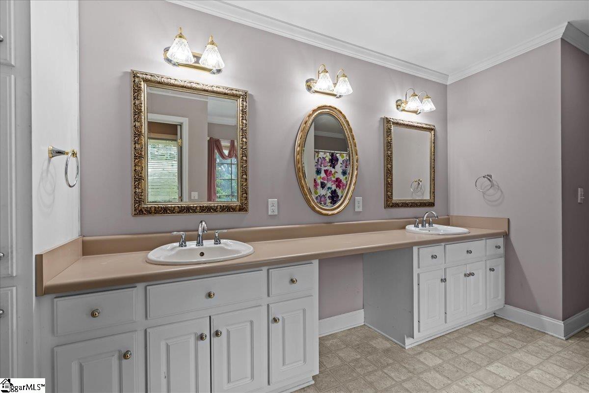 122 Bailey Brown Road Easley, SC 29640 - Photo 24 of 49