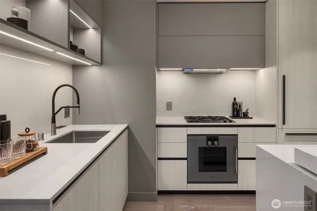 $1,399,000 | 889 Avenue Square Northeast, Unit 1410, Bellevue, WA 98004