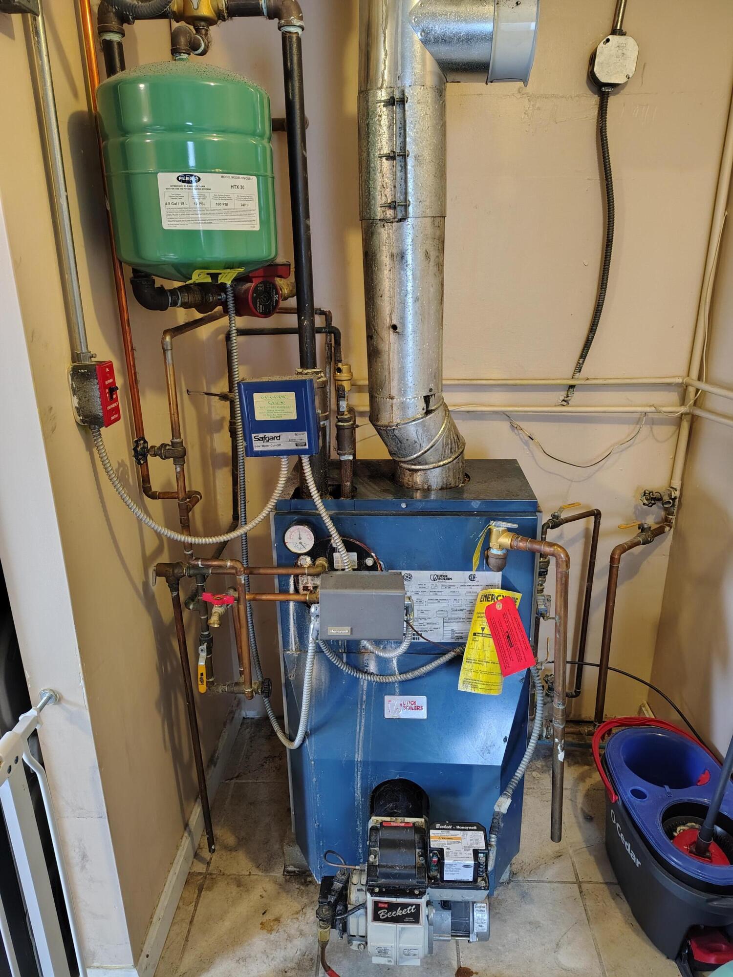 45 Jowett Street Bangor, ME 04401 - Photo 13 of 18 IMG_20260116_113625372_HDR