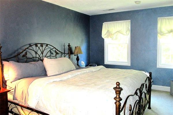 487 Sterling Road Holden, MA 01522 - Photo 13 of 28