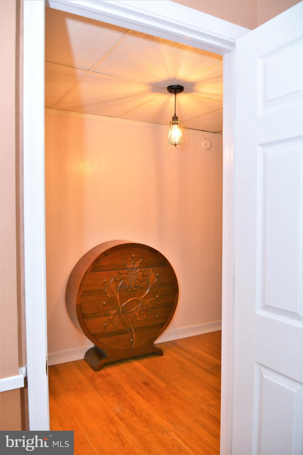 820 Haverford Road Ridley Park, PA 19078 - Photo 32 of 59 Hallway