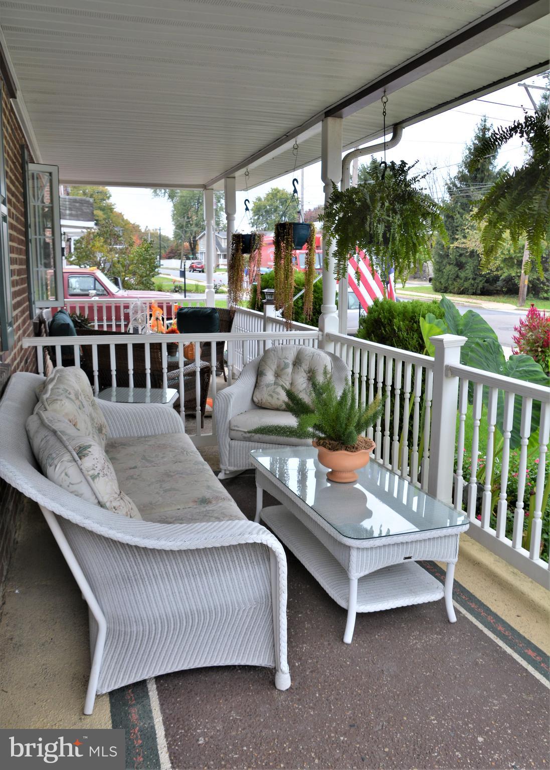 820 Haverford Road Ridley Park, PA 19078 - Photo 5 of 59 Front porch