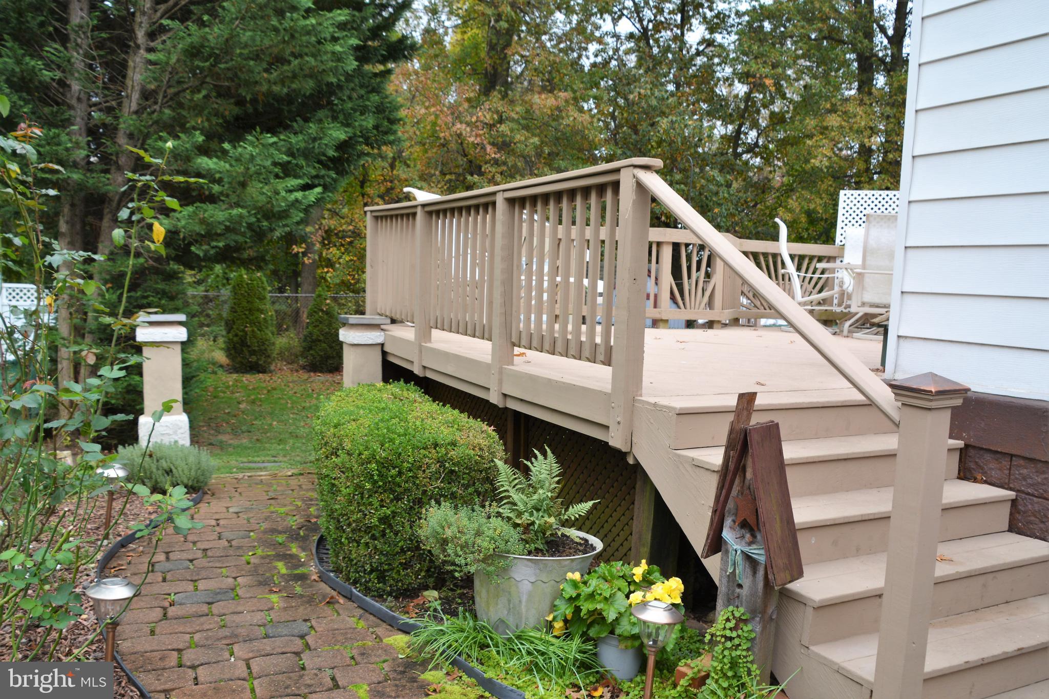 820 Haverford Road Ridley Park, PA 19078 - Photo 53 of 59 Deck/rear yard