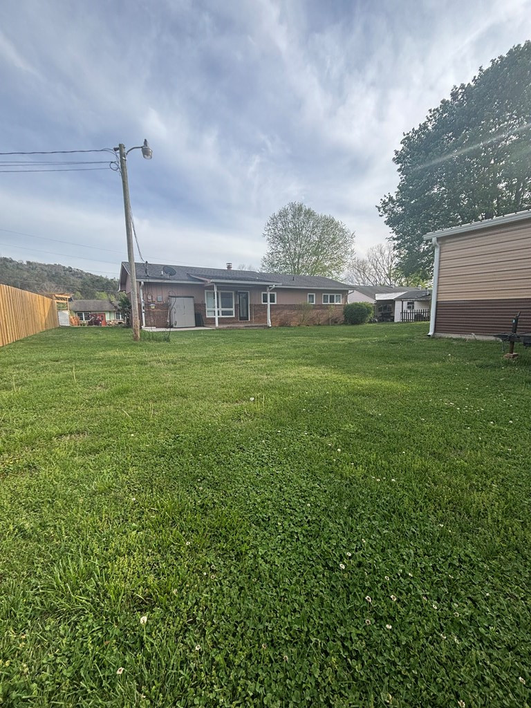117 Mauney Street Murphy, NC 28906 - Photo 6 of 12