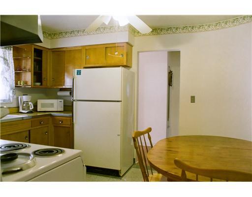 3030 Marshall Road Observatory Hill, PA 15214 - Photo 4 of 7 Kitchen.