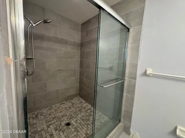 $2,350 | 1921 Sprucewood Way, Port Orange, FL 32128