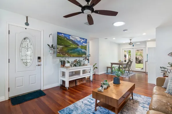 $924,000 | 403 Foussat Road, Oceanside, CA 92054