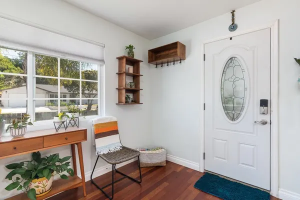 $924,000 | 403 Foussat Road, Oceanside, CA 92054