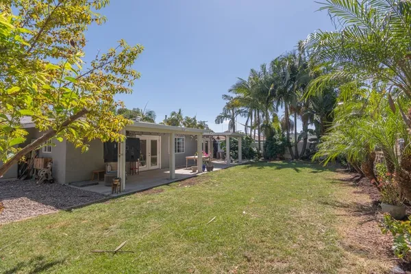 $924,000 | 403 Foussat Road, Oceanside, CA 92054