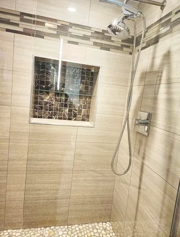 $715,000 | 2432 West Ohio Street, Chicago, IL 60612