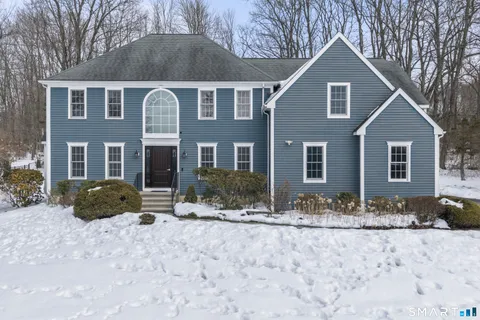 $900,000 | 32 Yogananda Street, Newtown, CT 06482