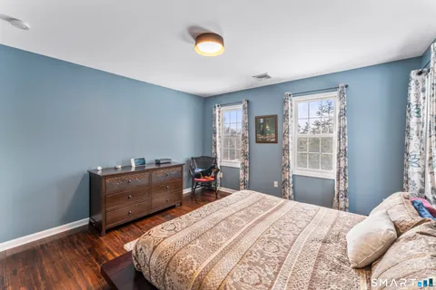 $900,000 | 32 Yogananda Street, Newtown, CT 06482