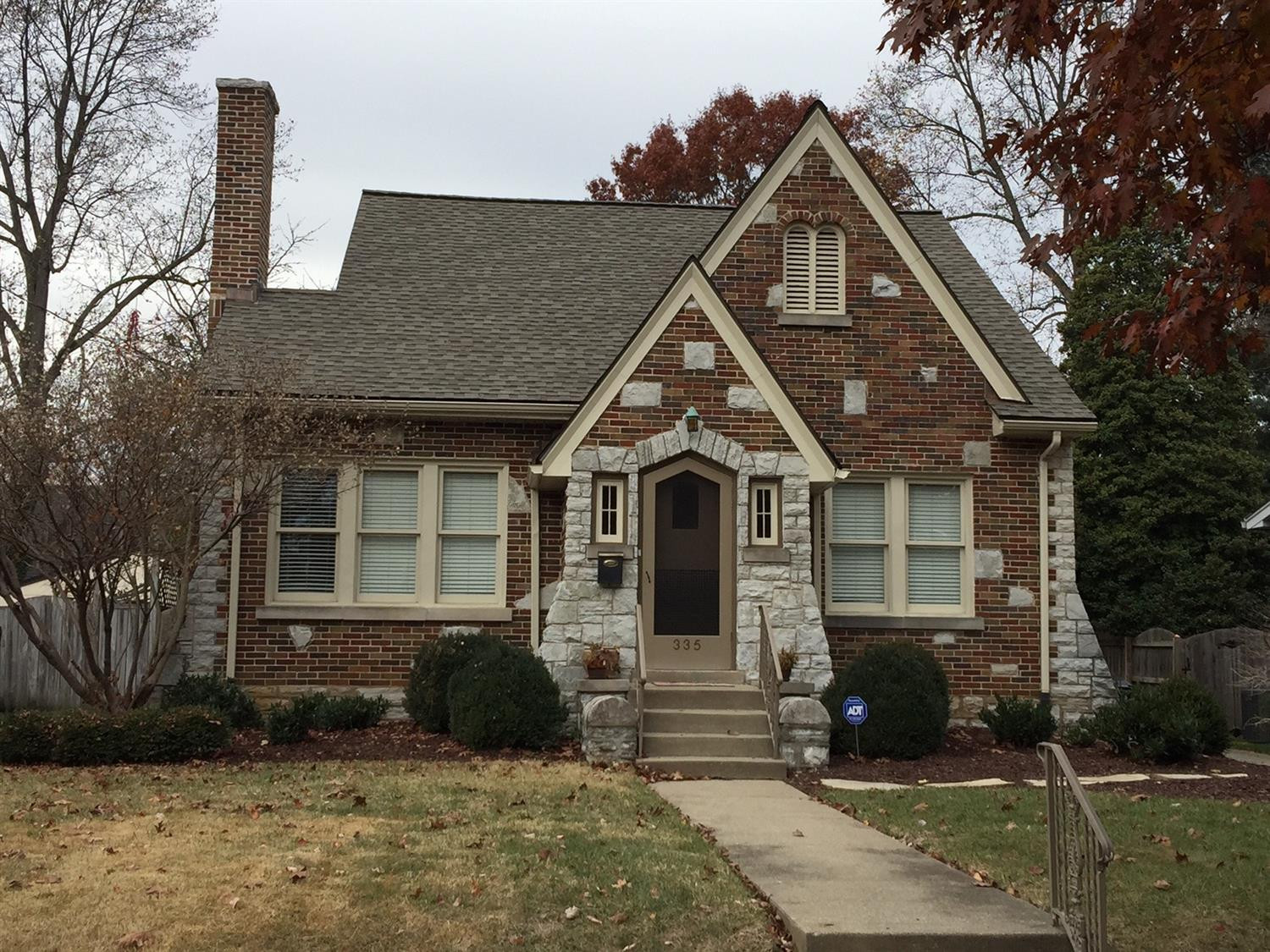 335 Dudley Road Lexington, KY 40502 - Photo 1 of 27 Photo 1