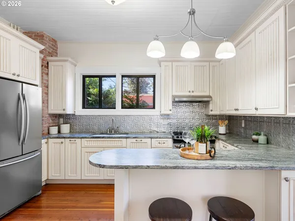 $749,000 | 131 Northeast Tillamook Street, Portland, OR 97212