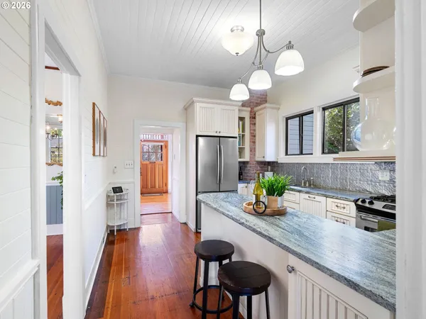 $749,000 | 131 Northeast Tillamook Street, Portland, OR 97212