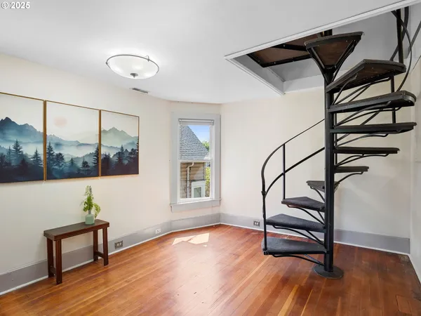 $749,000 | 131 Northeast Tillamook Street, Portland, OR 97212