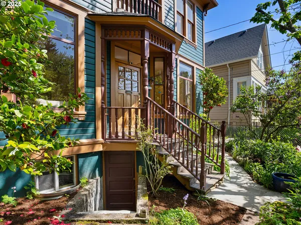 $749,000 | 131 Northeast Tillamook Street, Portland, OR 97212