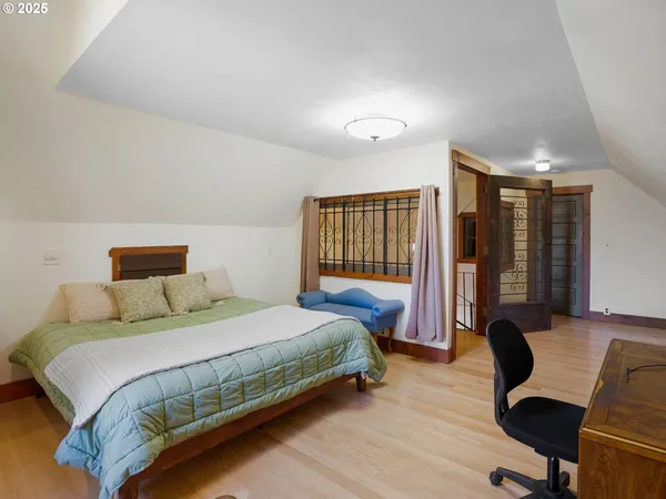 $749,000 | 131 Northeast Tillamook Street, Portland, OR 97212