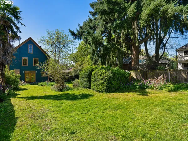 $749,000 | 131 Northeast Tillamook Street, Portland, OR 97212