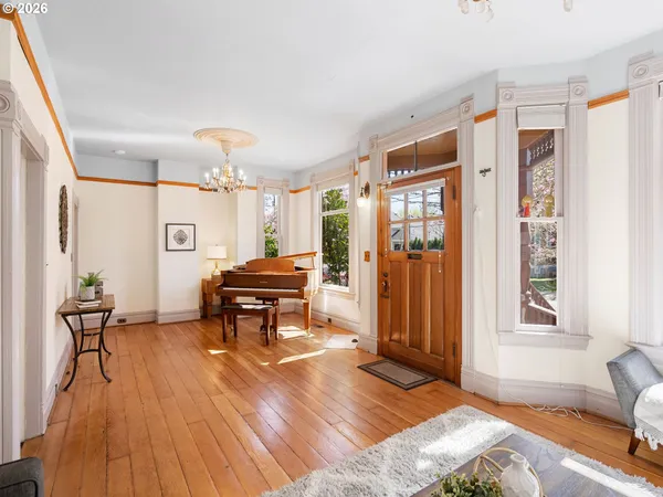 $749,000 | 131 Northeast Tillamook Street, Portland, OR 97212