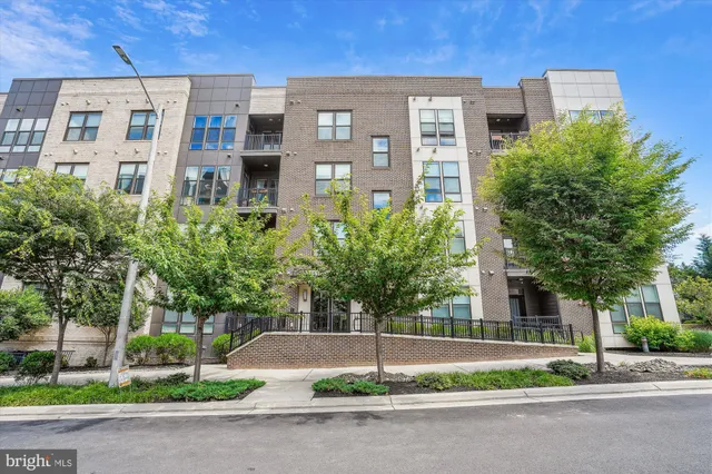 $3,500 | 11200 Reston Station Boulevard, Unit 306, Reston, VA 20190